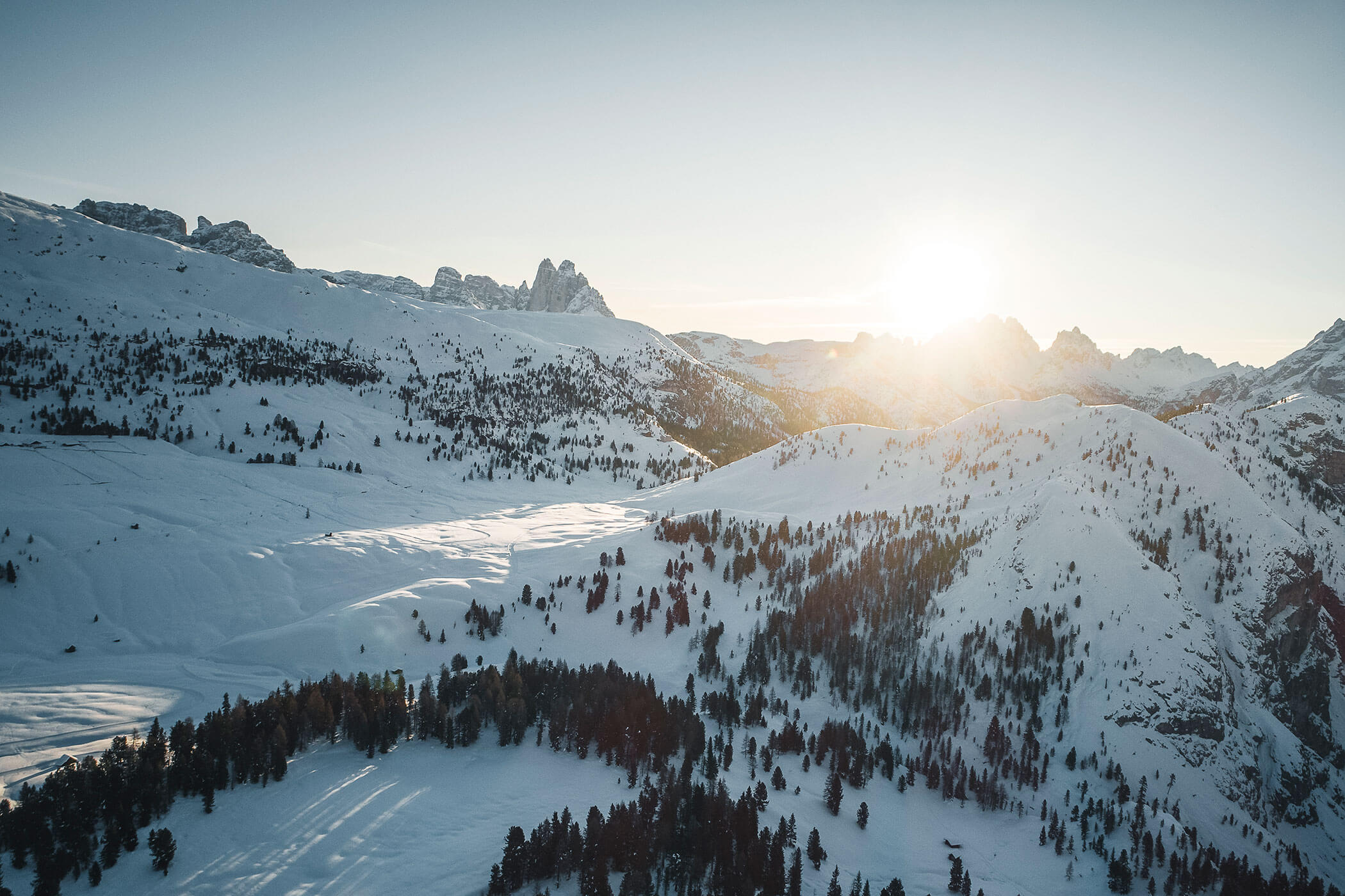 Paesaggio invernale in montagna